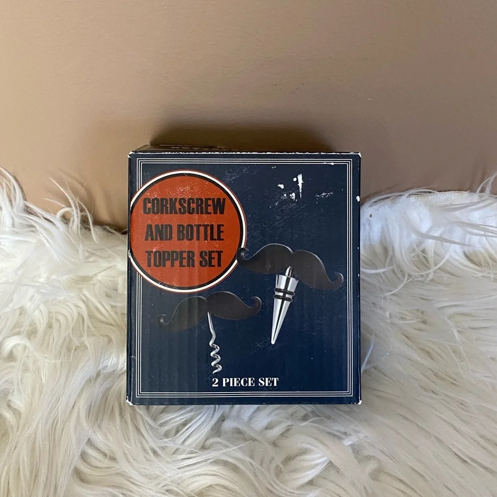 {Mustache Corkscrew and Wine Bottle Topper Gift Set}